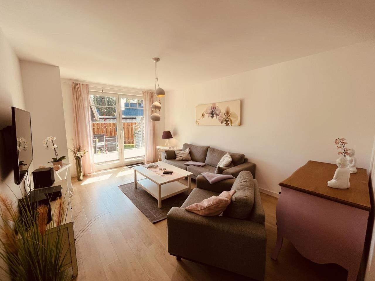 Ferienwohnung Asia In Born Bagian luar foto